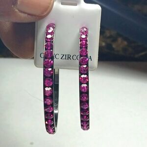 Pink CZ earring 💗 hoops